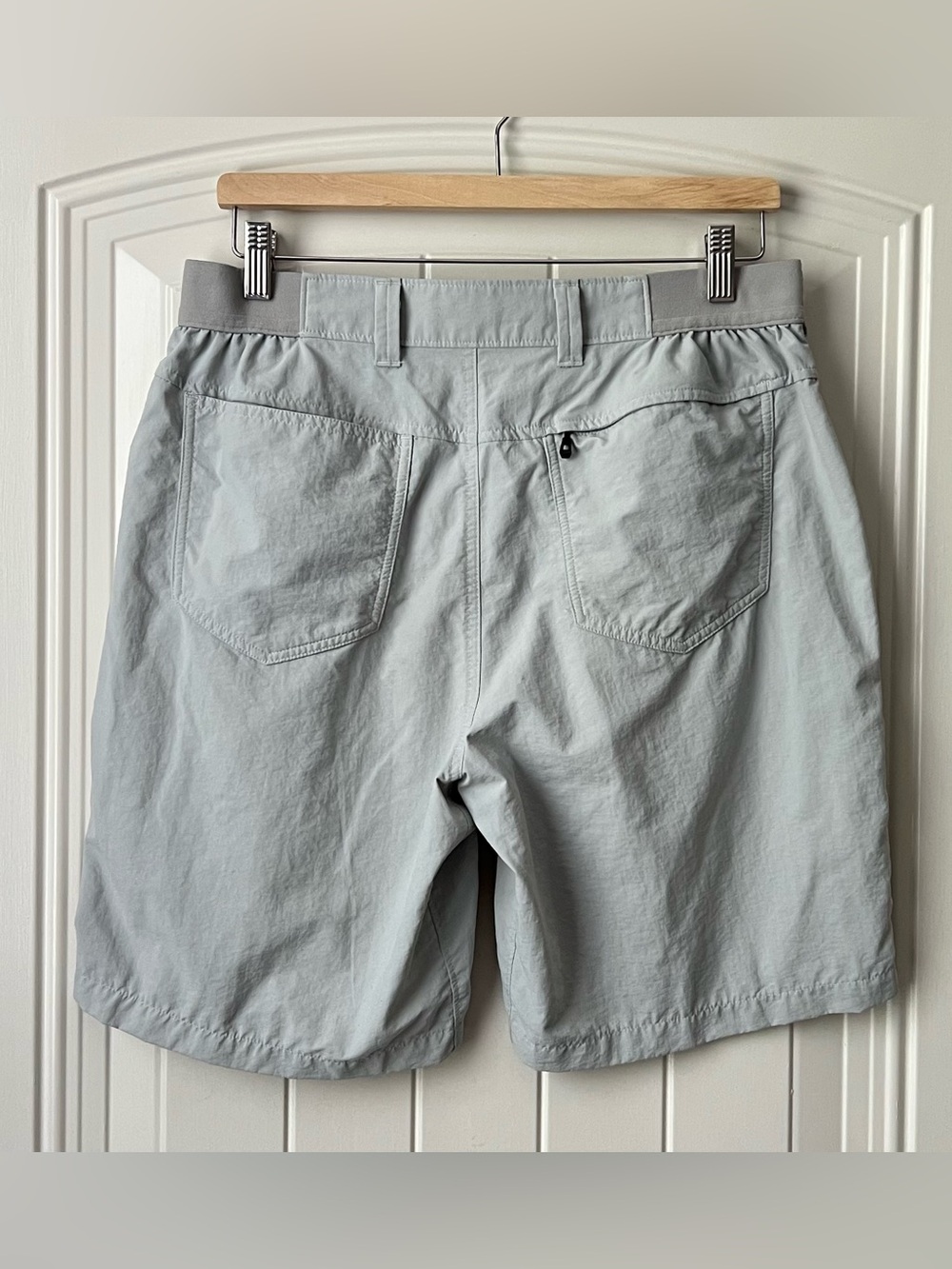 Simms Superlight Fishing Hiking Shorts Men’s 34 Oyster Gray UPF 50 - Picture 5 of 14